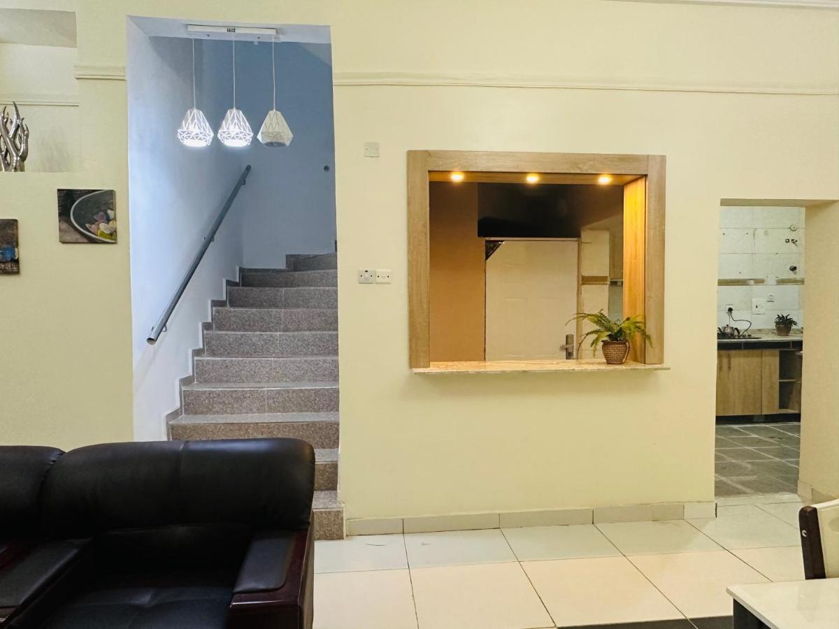 Kams Homes Opp Nizamiye Abuja Exterior photo
