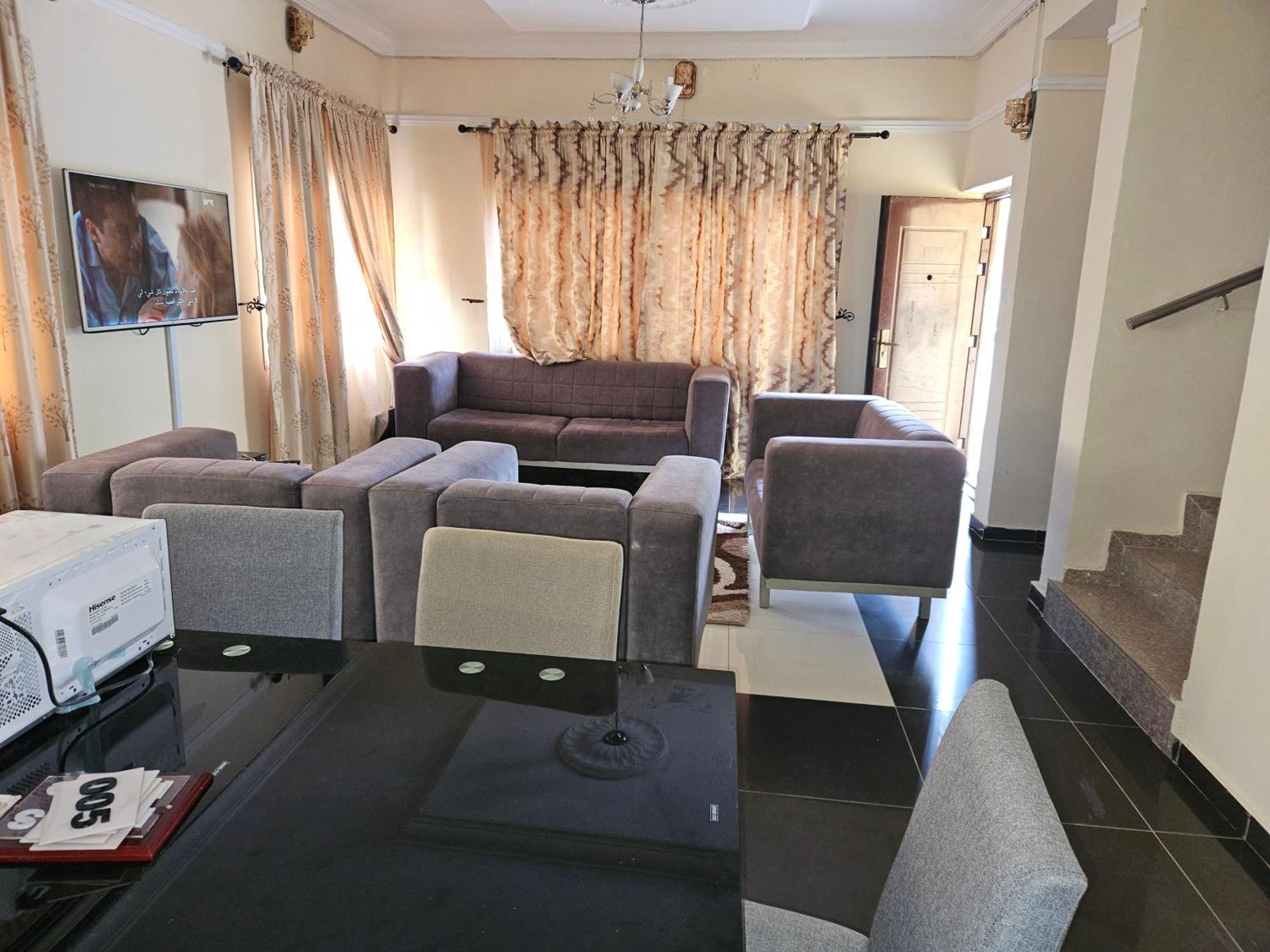 Kams Homes Opp Nizamiye Abuja Room photo